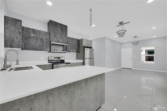UNIT-1 - 3513 S Dominique Dr, Condo with 3 bedrooms, 2 bathrooms and 2 parking in Pharr TX | Image 7
