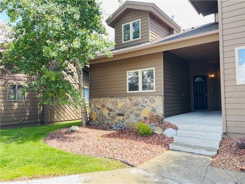 898 Upper Continental Dr, Red Lodge, MT, 59068-9363 | Card Image