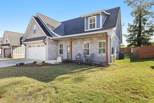 8130 Snowdrop Way, Ooltewah, TN, 37363 | Card Image