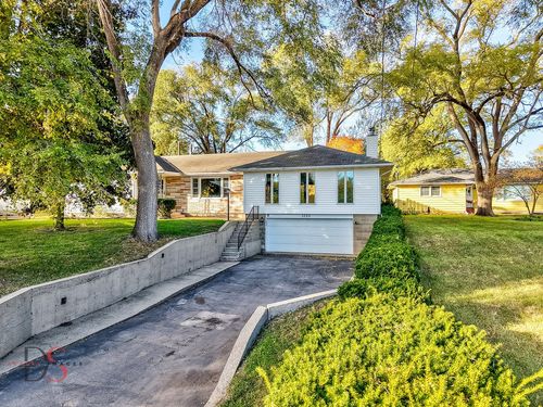 3060 Cemetery Rd, Morris, IL, 60450-9338 | Card Image