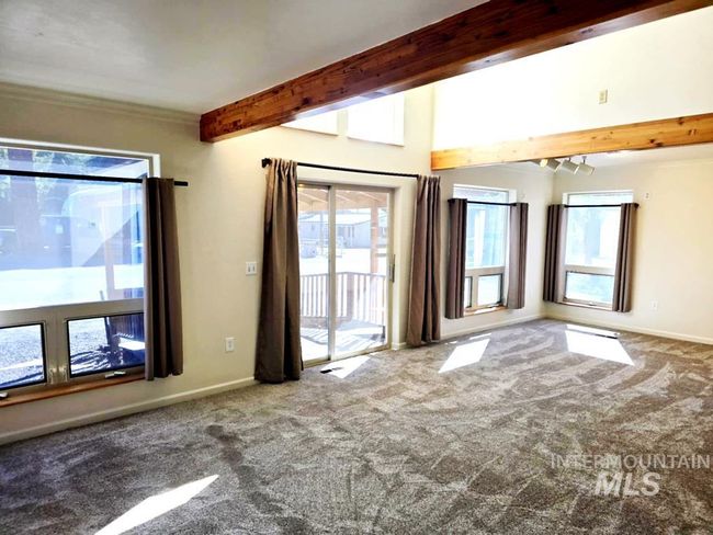 379 Mill St, House other with 3 bedrooms, 1 bathrooms and null parking in Sumpter OR | Image 4