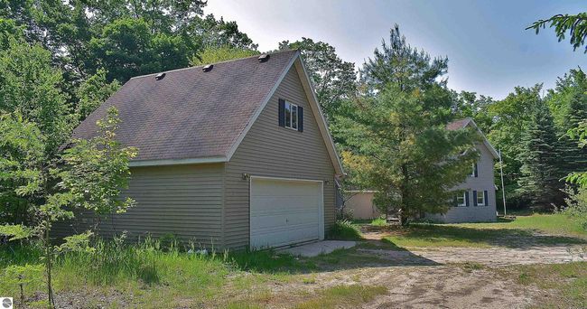 4467 S Forthill Rd, House other with 3 bedrooms, 2 bathrooms and null parking in Suttons Bay MI | Image 6
