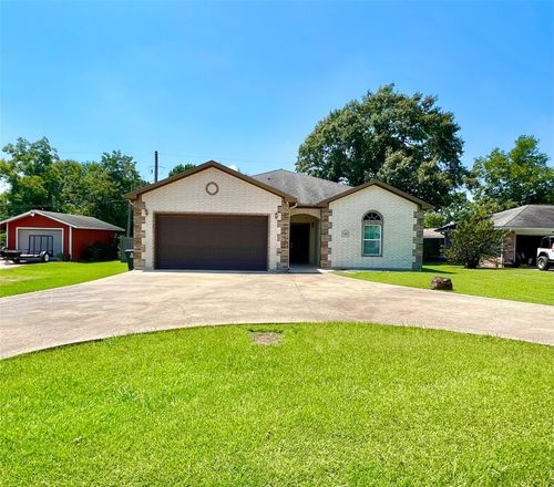 216 Thorn Ridge St, Bridge City, TX, 77611-2355 | Card Image