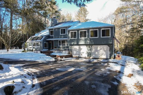 40 Den Rd, New Hartford, CT, 06057-3502 | Card Image