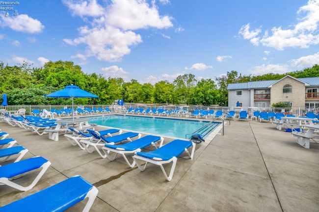 7 - 1230 Tri Motor Dr, Condo with 2 bedrooms, 2 bathrooms and null parking in Put-In-Bay OH | Image 40