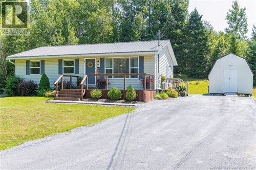 28 Loyalist Dr, Hampton, NB, E5N5V6 | Card Image