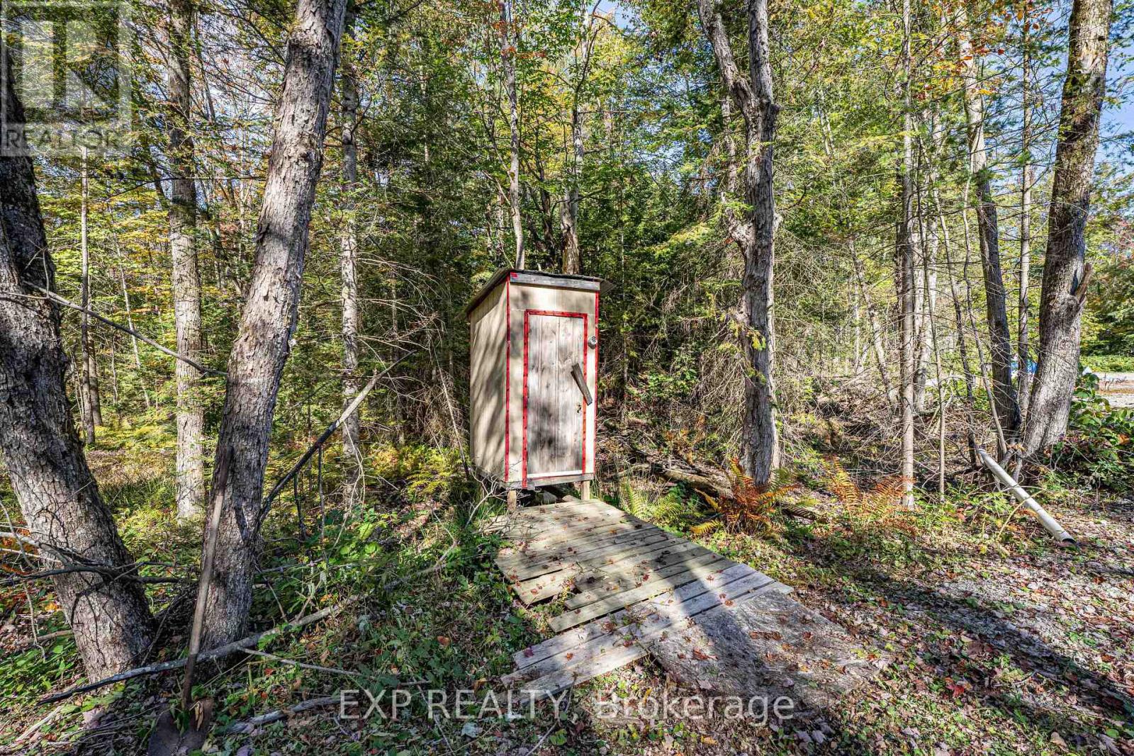 Land in Gravenhurst (Wood (Gravenhurst)) 5