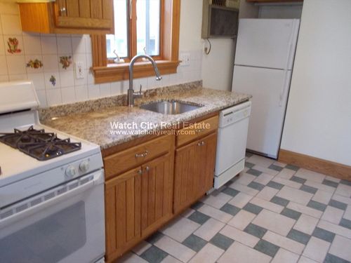 1-92 Lowell St, Waltham, MA, 02453 | Card Image