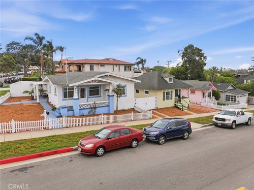 610 Carnelian St, Redondo Beach, CA, 90277-2903 | Card Image