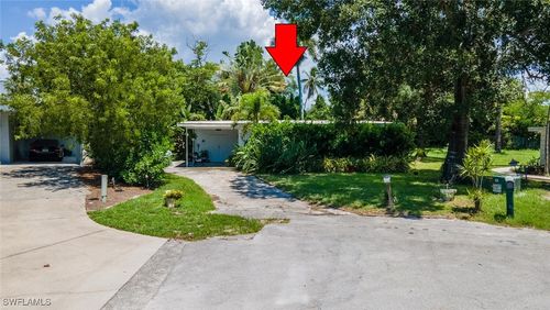 2928 Hawthorne Ct, NAPLES, FL, 34104-4311 | Card Image