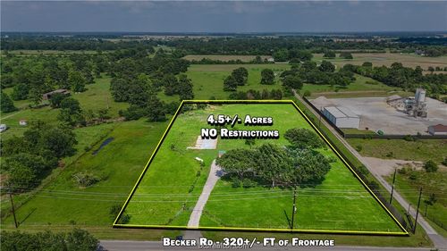 19250 Becker Rd, Hockley, TX, 77447-9319 | Card Image
