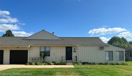 4-12440 Cambridge Blvd, South Lyon, MI, 48178-8514 | Card Image