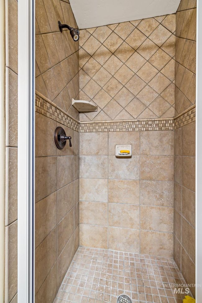 22 Francois Ct, House other with 4 bedrooms, 4 bathrooms and 2 parking in Donnelly ID | Image 35