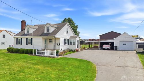 1431 Upper Bellbrook Rd, Xenia, OH, 45385-9304 | Card Image