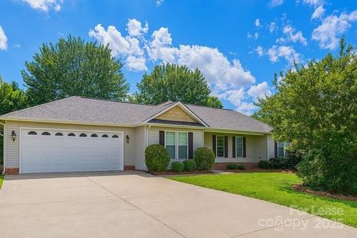 3757 Fieldhaven Ct, Maiden, NC, 28650-9460 | Card Image
