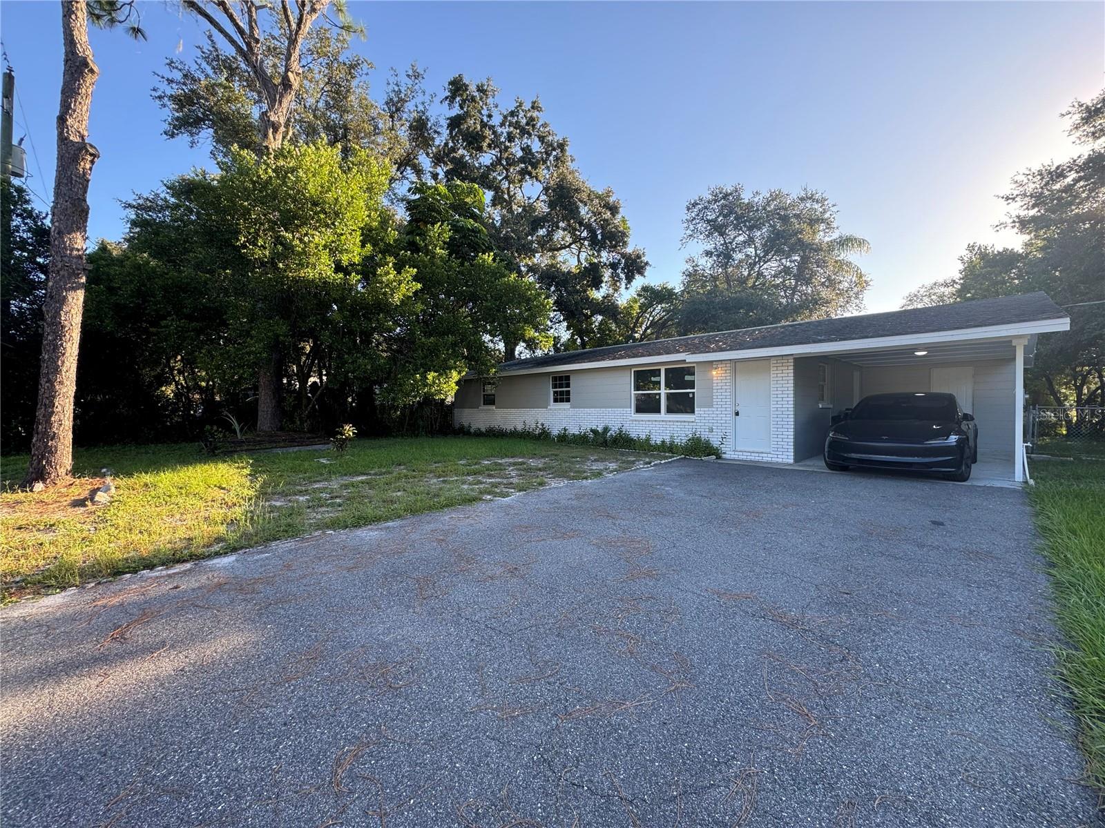 52nd St, Temple Terrace, FL 33617