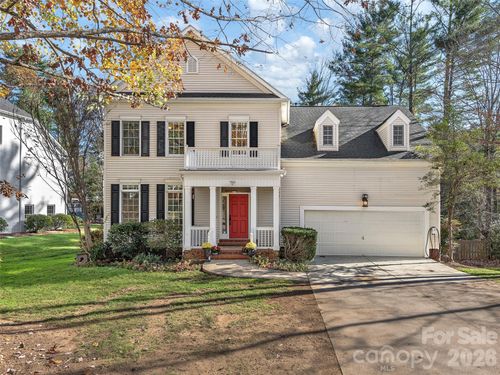 906 Woodvine Rd, Asheville, NC, 28803-1946 | Card Image