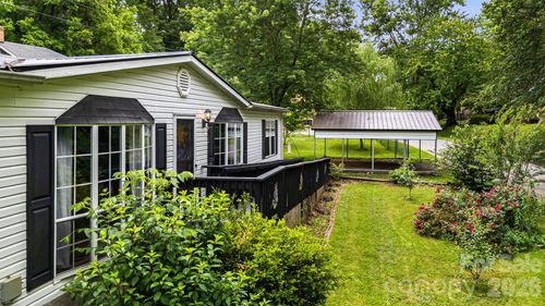 30 6th St, Asheville, NC, 28804-5502 | Card Image