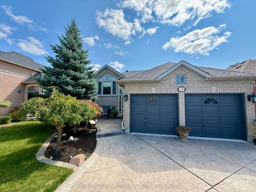 19 Livingston Dr, Caledon, ON, L7C1A1 | Card Image