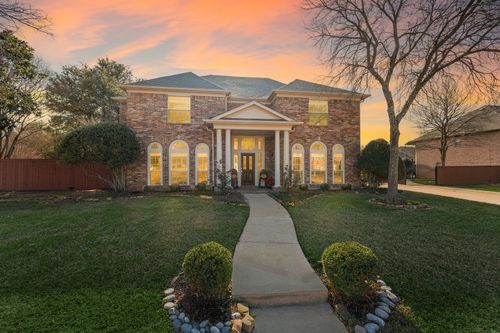 1901 Hay Meadow Court, Southlake, TX, 76092 | Card Image