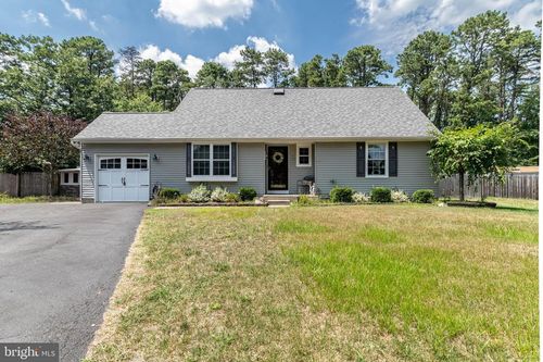 5 Prince Charles Ct, MARLTON, NJ, 08053-2855 | Card Image