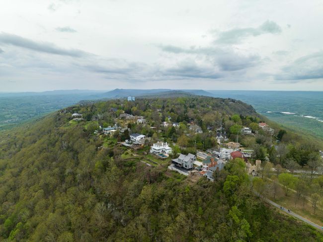 1117 E Brow Rd, House other with 4 bedrooms, 4 bathrooms and null parking in Lookout Mountain TN | Image 22