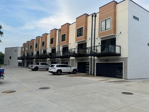 244 S Highway 71, Arnolds Park, IA, 51331-7108 | Card Image