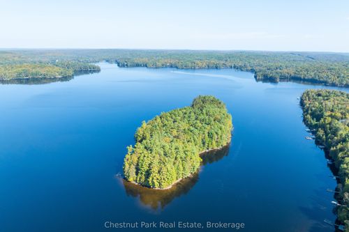 10000 Soyers Brown Island, Minden, ON, K0M2K0 | Card Image