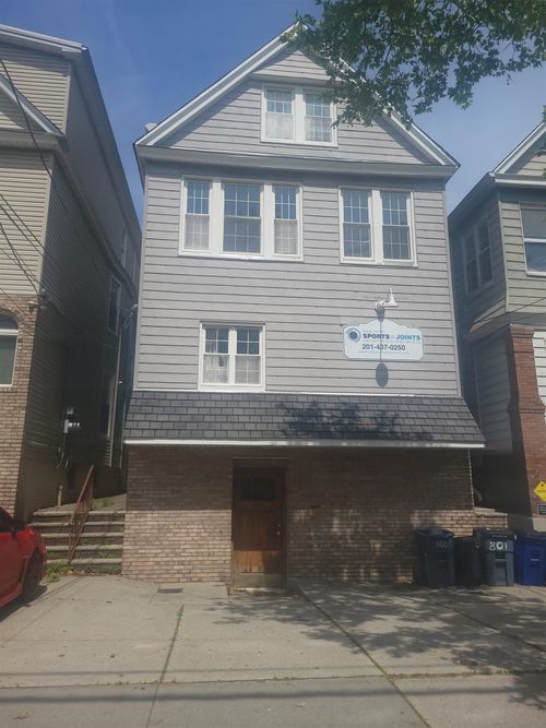 801 Kennedy Blvd, Bayonne, NJ, 07002 | Card Image