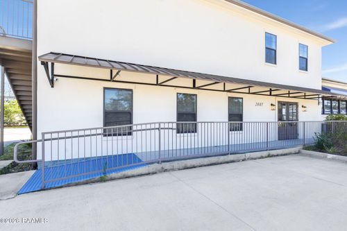 100-2807 Kaliste Saloom Road, Lafayette, LA, 70508 | Card Image
