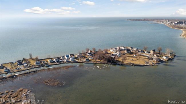 6730 Lakeshore Dr, House other with 3 bedrooms, 3 bathrooms and null parking in Newport MI | Image 54