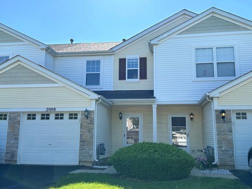 --2008 Limestone Ln, Carpentersville, IL, 60110-1239 | Card Image