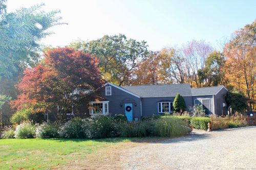 214 Ripton Road, Shelton, CT, 06484 | Card Image