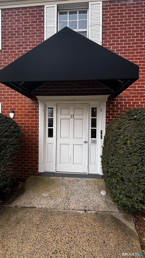 unit-33c-50 Greenhouse Rd, Bridgeport, CT, 06606-2176 | Card Image