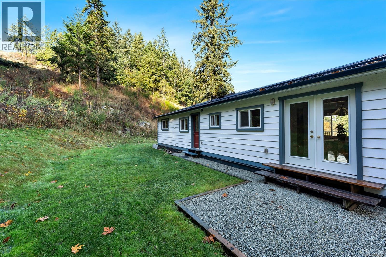 Residential in Salt Spring 5