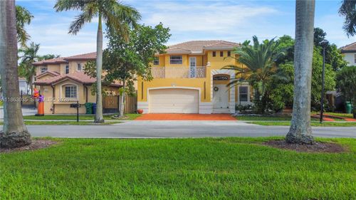 6049 Sw 165th Ave, Miami, FL, 33193-5727 | Card Image