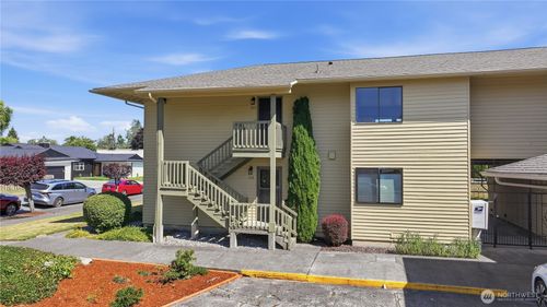 212-310 S 11th St, Mount Vernon, WA, 98274-4053 | Card Image