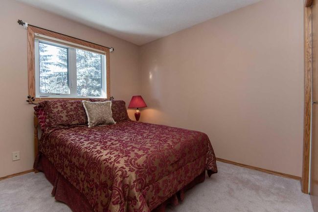 8 Willow Street, House other with 5 bedrooms, 3 bathrooms and 2 parking in Sylvan Lake AB | Image 24