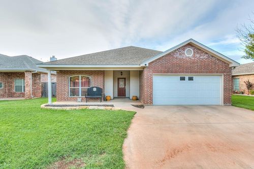 4036 Huntington Ln, San Angelo, TX, 76904-5914 | Card Image
