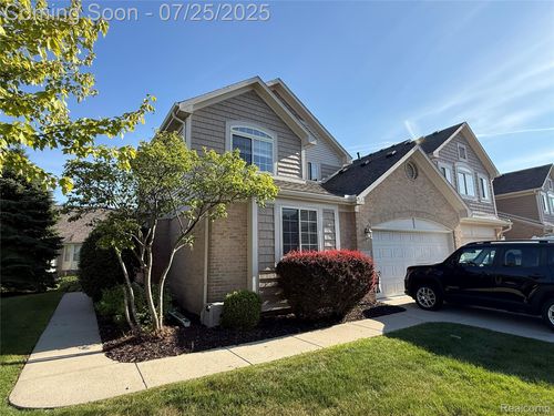 23725 Mccort Dr, Brownstown Twp, MI, 48134-9093 | Card Image