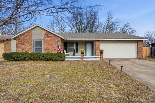 3009 S Ash Ave, Broken Arrow, OK, 74012-7820 | Card Image