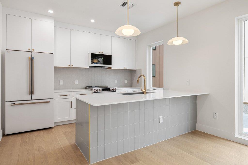 Residential Lease in Austin 3