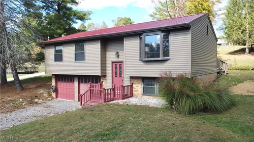 46871 E Almar Lane, St Clairsville, OH, 43950 | Card Image