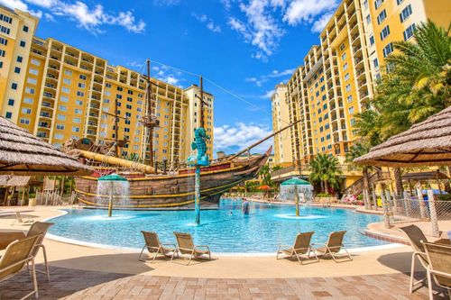 51214-8125 Resort Village Dr, Orlando, FL, 32821-5616 | Card Image