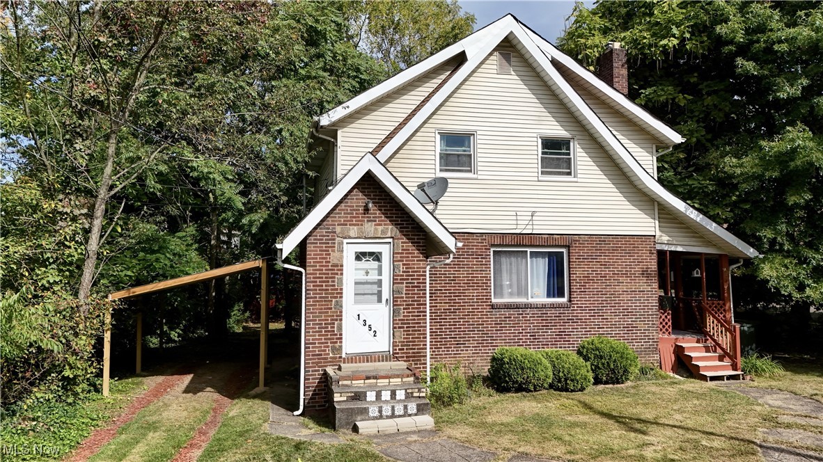 Diagonal Rd, Akron, OH 44320