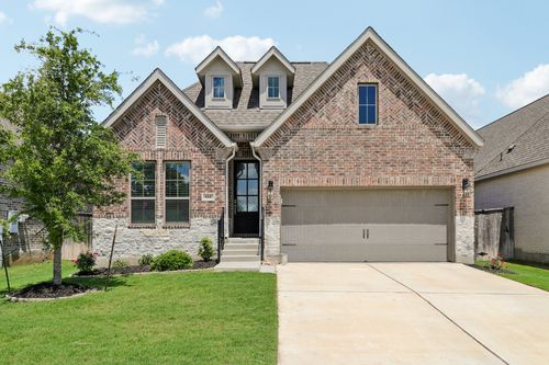 112 Chinaberry Bnd, Bastrop, TX, 78602-2238 | Card Image