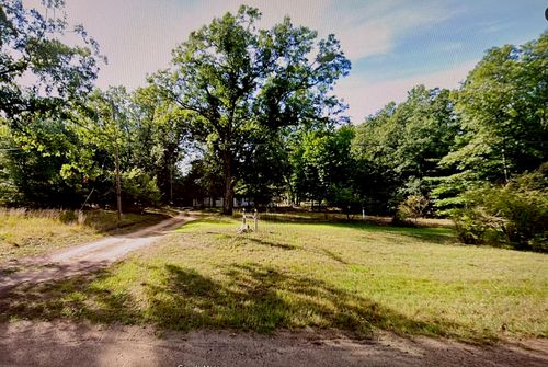 5335 Crystal Lake Rd, Holton, MI, 49425-8563 | Card Image