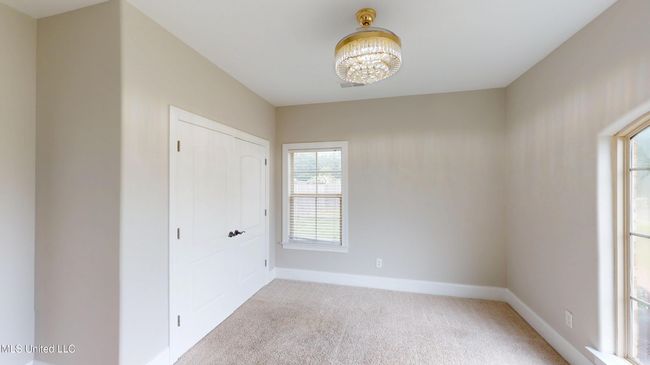 1377-Notting-Hill-Loop-07112025_010931 | Image 25