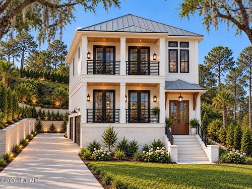 3 Barnes Blf Se, Southport, NC, 28461 | Card Image