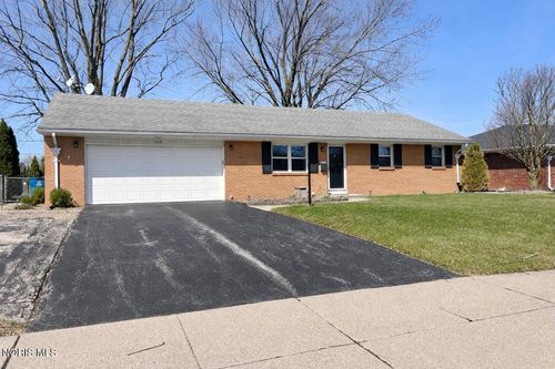 410 Overlook Dr, Waterville, OH, 43566-1519 | Card Image